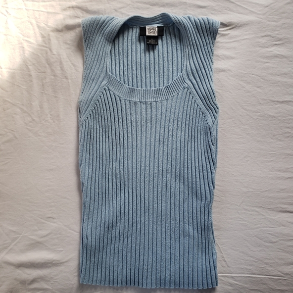 Sleevless ribbed top - Picture 3 of 4